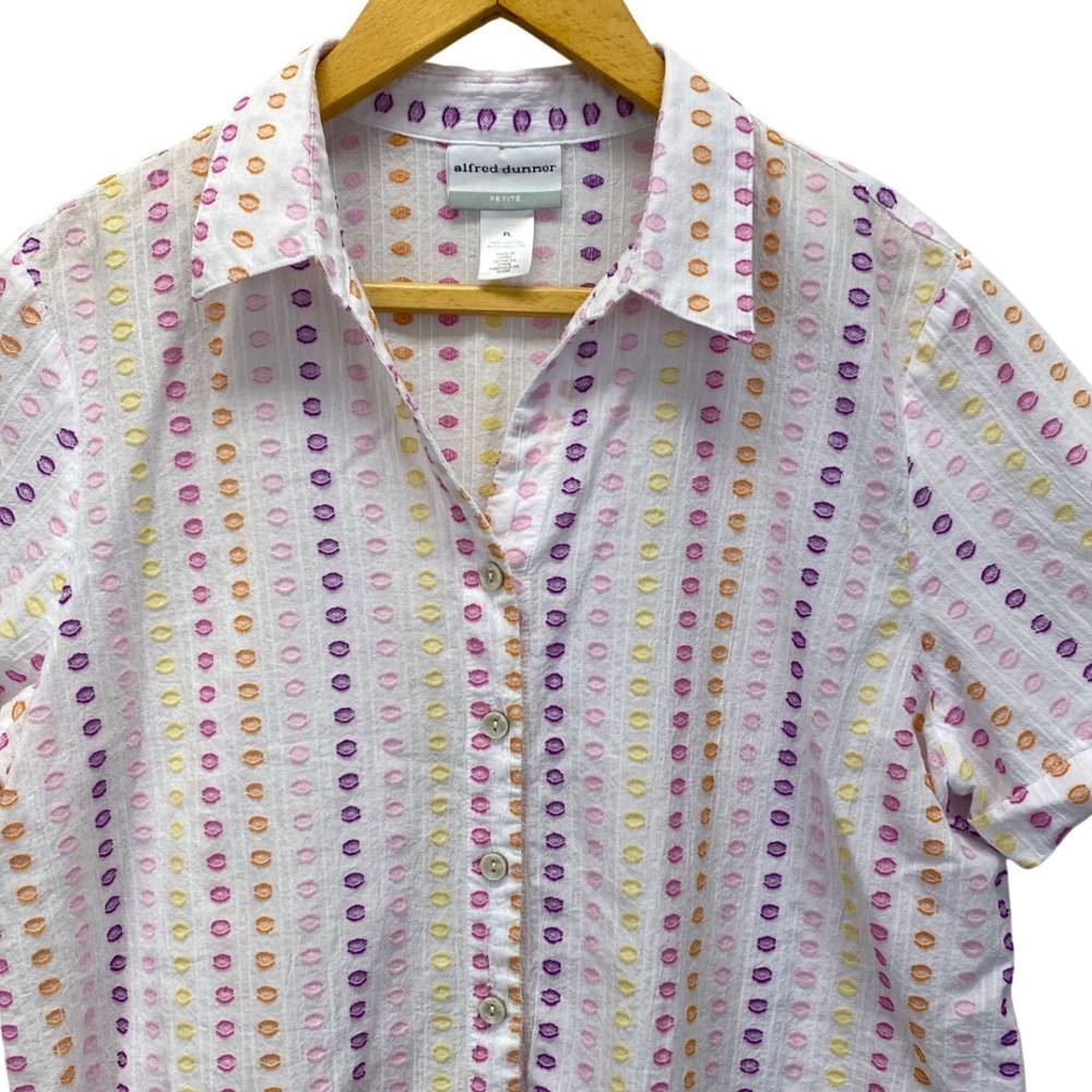 VTG Alfred Dunner Petite‎ PL Textured Clip Dots Short Sleeve Button Up Shirt